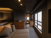 本館・ロウリュウサウナツイン　左手奥にサウナ室があります。