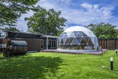 【2ベッド・ドームテント】≪ヤルヴィ／メッツァ≫-1棟貸切・天然温泉風呂・7Mドームテント-