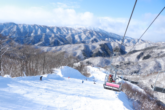 《鴨池荘》全国一位!?グランスノー奥伊吹⛄最寄りで宿泊体験プラン【スキー場特典付き】