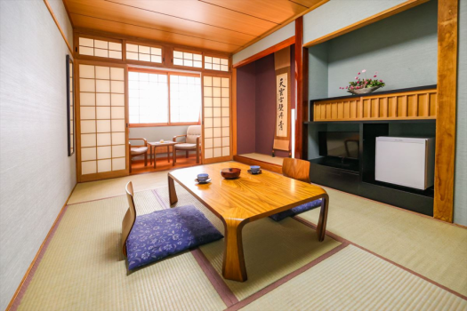 【スタンダード和室7.5畳】井草の香り漂うシンプルかつ清潔感のある和室