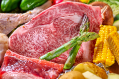 【1泊2食】富士山麓のご当地BBQプラン＜Altitude939＞〔1人当たり〕