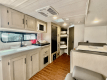 トレーラーハウス