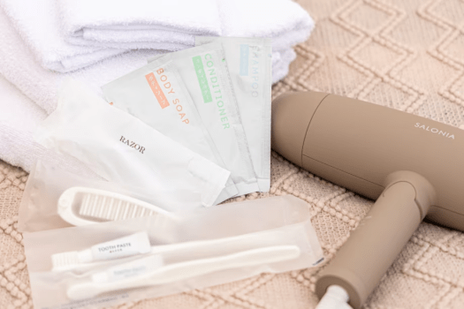 S'more Forest – 5m Bell Tent Enjoy a relaxing stay in a 5-meter bell tent nestled in nature.