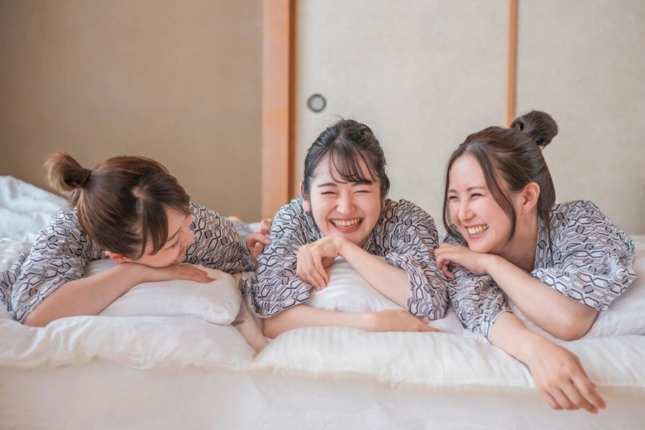 夏は気の合うグループ・仲良しファミリーで旅をエンジョイ♪お部屋時間を楽しむ特典付きプランです! 夏は気の合うグループ・仲良しファミリーで旅をエンジョイ♪お部屋時間を楽しむ特典付きプランです!