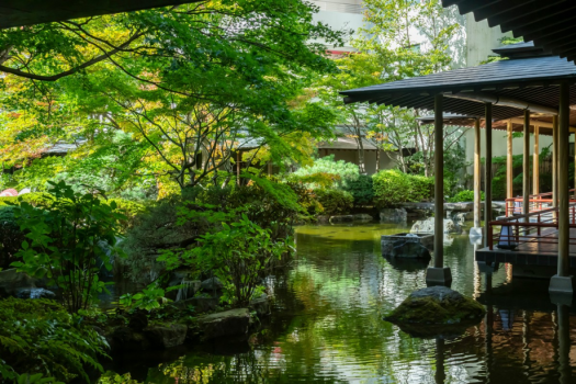 四季折々の景色をお愉しみ頂けます。
