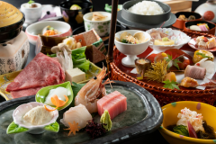 季節感あふれる料理を目で舌でお楽しみ下さいませ。