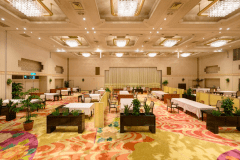 【ホールファンタジー】広々ゆったりした空間でお食事をお召し上がりください