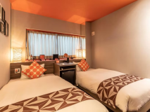 デラックスツイン106