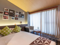 デラックスダブル303