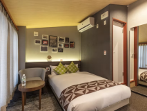 デラックスダブル304