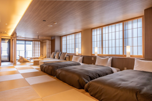 【新館】デラックススイート／露天風呂付和室 海一望 3ベッド30畳間 角部屋 92ｍ2