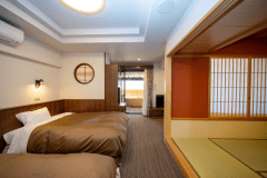 ［本館］露天風呂付和洋室 和室+ツイン 車椅子対応 66m2