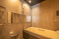 ［本館］サウナ付き露天なし和室〔12畳間〕 南向き 35ｍ２