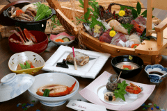 《日帰り》【客室利用】海一望！露天付ツイン》10時間ステイ》二食付》釜飯ランチ＆伊勢エビ舟盛付き夕食