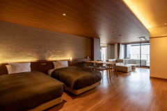 【新館】プレミアムスイート／広い露天風呂付和洋室 海一望 最上階 135ｍ2