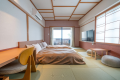 ［本館］露天風呂付和室〔10畳間〕ローベッド2台 30ｍ2