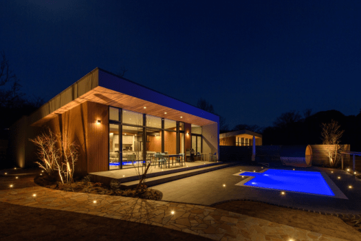 Venus（ヴィーナス）プール・サウナ・岩盤浴・半露天風呂ジャグジー完備【ペット不可（✕）】