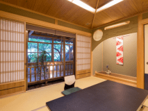 【もみじ】８畳２間・岩風呂付客室