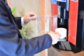 ユニカフェのコーヒー豆採用！24時間フリードリンクサービス♪
