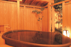 特別室 清澄（きよすみ） 信楽焼陶器風呂