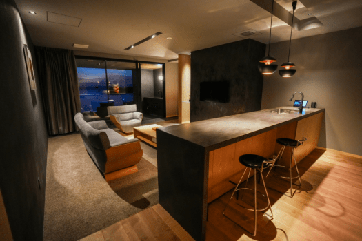 Junior Suite [Half open-air bath room]