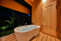 ■ドームテント■＜Glamping＞-天然温泉＆サウナ・100㎡・7Mドームテント-