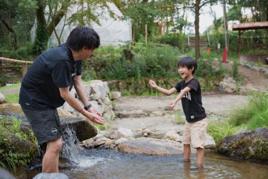 【１日２組限定 快適♪冷暖房付き日帰りグランピングBBQ♪】席時間はたっぷり４時間快適♪BBQグリル１式付き♪