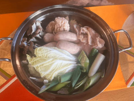 【ありがとう2025年♡ウィンターキャンペーン】【冬の味覚/至福の選べる三鍋プラン】牡蠣・ジビエ・自然薯 × “朝の特別セレクト”ホットサンド or 自然薯朝食**1泊2食付き/1人あたり】