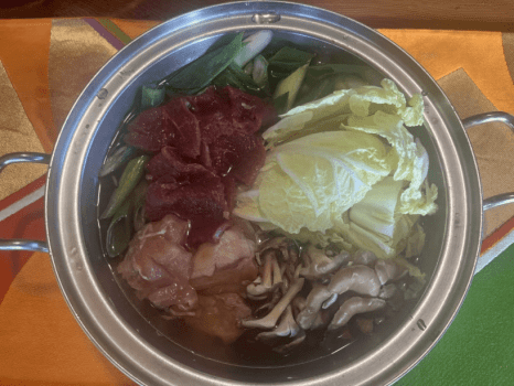 【ありがとう2025年♡ウィンターキャンペーン】【冬の味覚/至福の選べる三鍋プラン】牡蠣・ジビエ・自然薯 × “朝の特別セレクト”ホットサンド or 自然薯朝食**1泊2食付き/1人あたり】