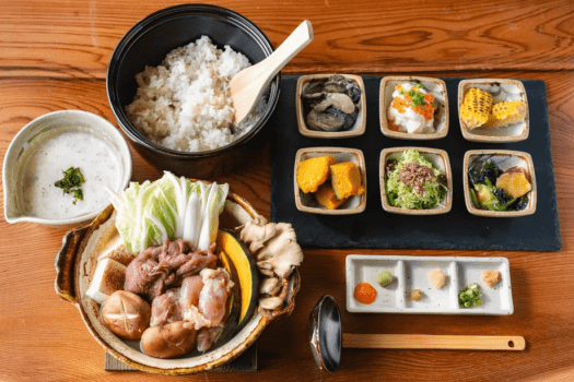 【冬のごちそう旅】心も身体もあたたまる、ほっこり鍋グランピング〈1泊2食付き〉 【冬のごちそう旅】心も身体もあたたまる、ほっこり鍋グランピング〈1泊2食付き〉