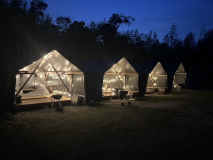 こたつでぬくぬく！合掌造りを望む個室BBQテント　期間限定【10:30〜13:00】(定員6名)