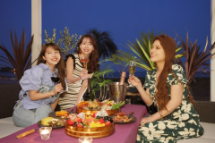 【夜の部18時から21時　屋根付きで海が見えるお席】シーサイドガーデンソファサイト