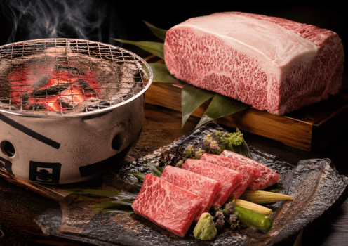 炭火で味わう厳選和牛ステーキ