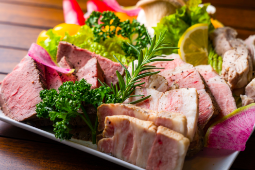 【夏秋プラン】【1泊2食】＜Light meals＞”カジュアルBBQ”プラン～量控えめ。手ぶらで気軽に楽しむBBQ～