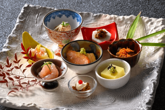■喜多八の活蟹■喜びの二品目 前菜 ~酒肴盛合せイメージ~北陸の里山里海(さとやまさとうみ)と題し郷土の食材を使った酒肴盛合せ。 ■喜多八の活蟹■喜びの二品目 前菜 ~酒肴盛合せイメージ~北陸の里山里海(さとやまさとうみ)と題し郷土の食材を使った酒肴盛合せ。