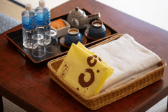 専用アメニティセット（タオル・バスタオル）をご用意しております