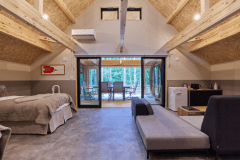 Moonstone（ムーンストーン）