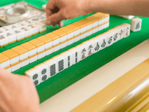 【全自動麻雀卓付き部屋】麻雀大好き！今夜は旅館のお部屋でトコトン麻雀を楽しもう♪★せっかく湯河原で麻雀するなら、良質の温泉＆季節の創作会席膳の夕食＆海の町だからこそ味わえる美味しい干物の朝食もおすすめ！更に公式ホームページ限定の夕食時ドリンク半額もついてます♪