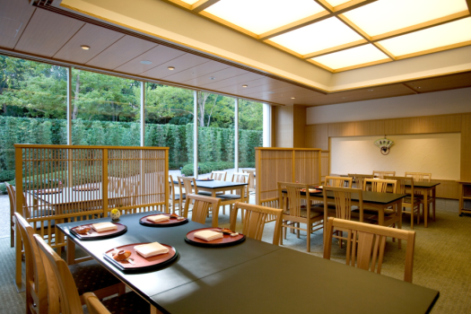 【吉翠亭】四季を彩る至高の日本料理をご提供いたします。