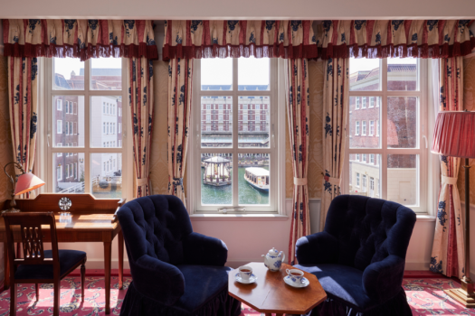 【금연】스탠다드 트리플