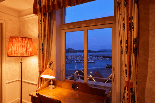 [禁烟]半套房双床间（海边）