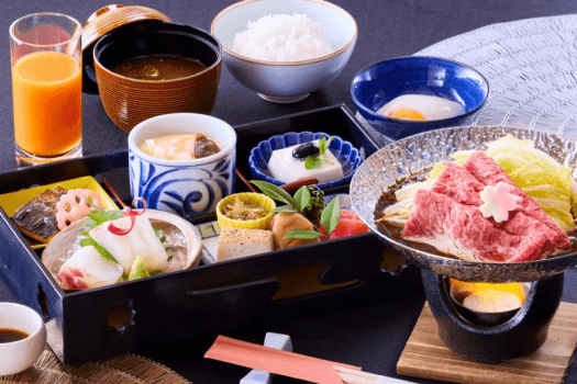 【ご朝食】長崎産のこだわり食材を使用した、日本料理「吉翠亭」の和朝食膳