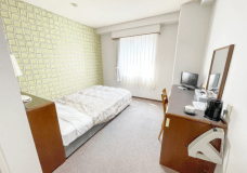 シングルタイプのお部屋になります。