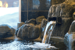 天然温泉100％源泉かけ流し