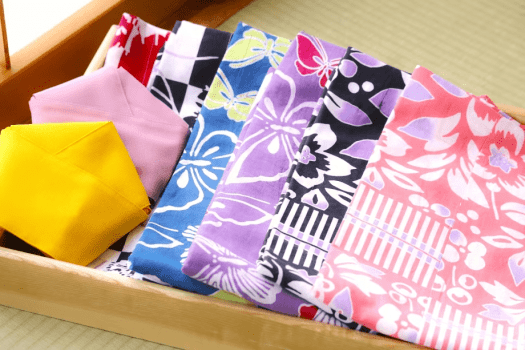 女性限定の色浴衣をご準備しております