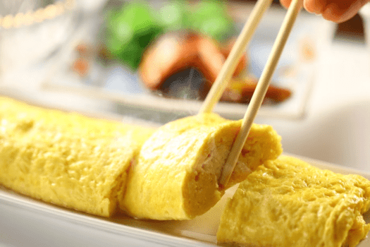 熱々ふっくら料理長が作る卵焼き　朝食一例