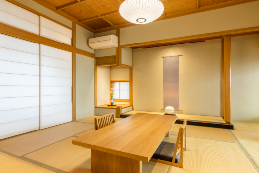 離館：【内風呂＊天然温泉】 和室10畳+次室