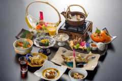 【ご夕食グレードアップ　10～12品の会席】当館最高ランク！旬季亭会席お料理最上級プラン