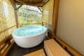 Suite room: [Outdoor bath + indoor bath] Japanese style room + Western bedroom <Meal in room>