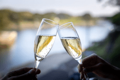 【カップルプラン特典】スパークリングワイン（375ml）で大切な人と海を見ながら乾杯♪